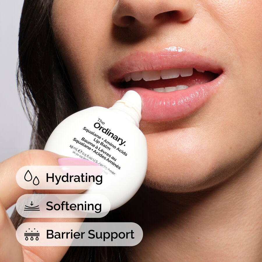 Model Application of the Squalane + Amino Acids Lip Balm